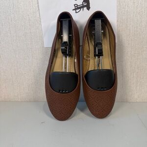 Falls Creak Women Ballet Flat Size 8.5 Brown